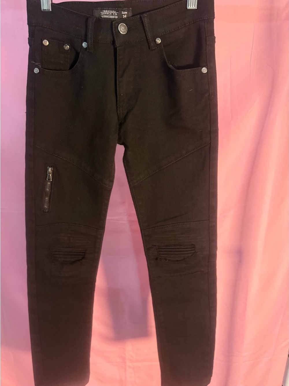Trestyles black distressed skinny jeans new without tags